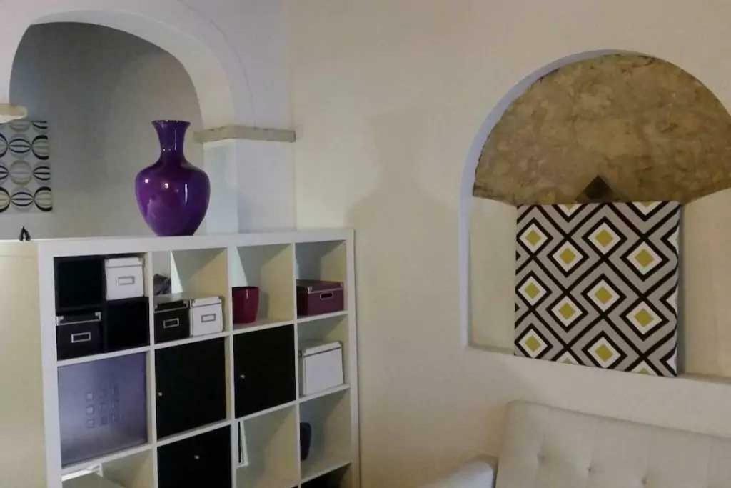 Monolocale Stampace Apartment กาญารี ภายนอก รูปภาพ